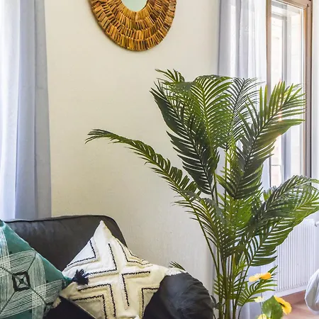 Lumineux - L'amazone - Gare Apartment